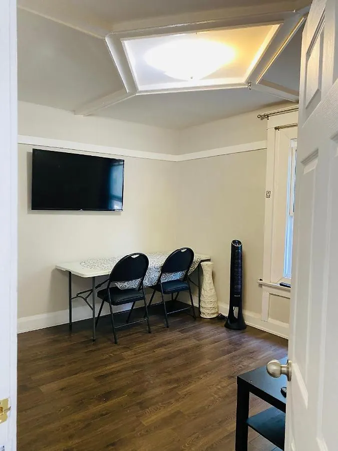 Apartment Signature II Suite Space Share Room Toronto Canada