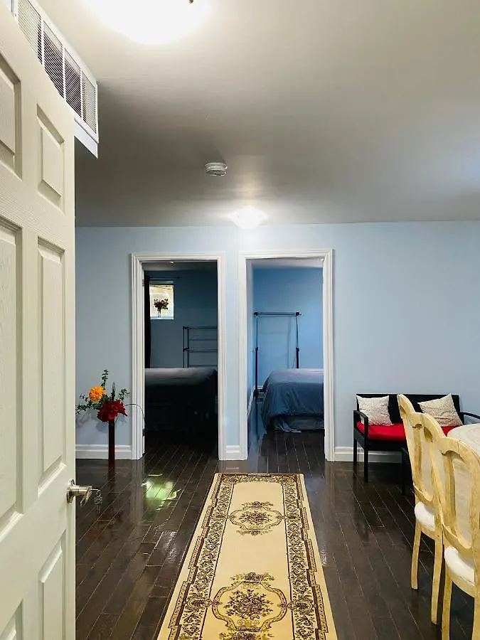 Signature II Suite Space Share Room Toronto Canada 0*,